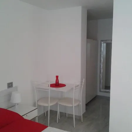 Just Blue Konukevi Montesilvano Marina