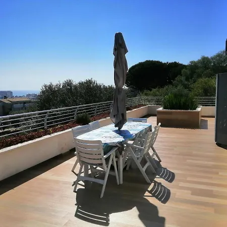 Just Blue ゲストハウス 4*